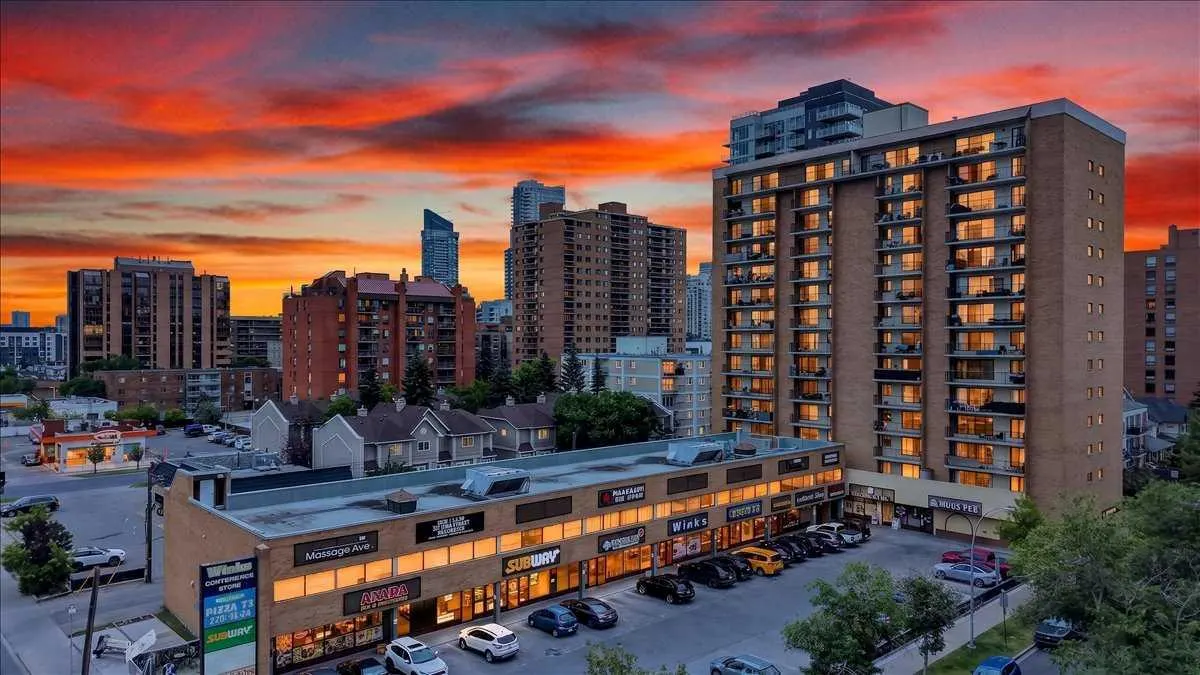 Wellington Estates, 1330 15 Avenue SW, Calgary