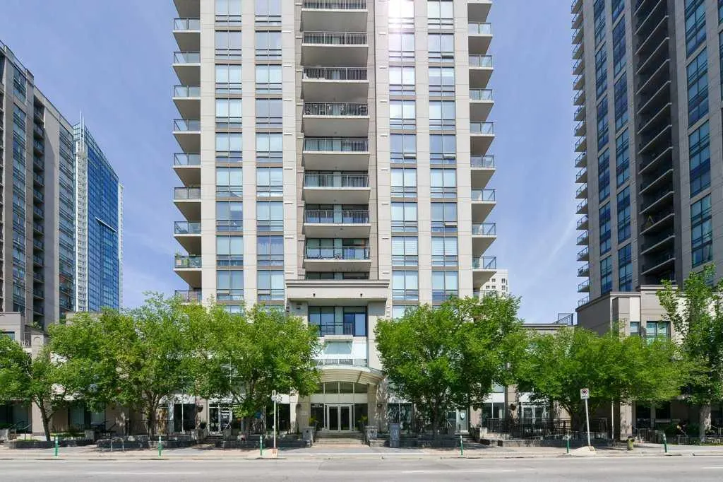 Nova, 1118 12 Avenue SW, Calgary