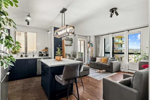Unit 717, 1111 6 Avenue SW