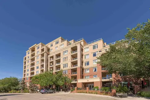 Copperwood, 24 Hemlock Crescent SW