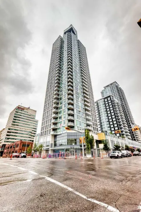 MARK on 10th, 901 10 Avenue SW