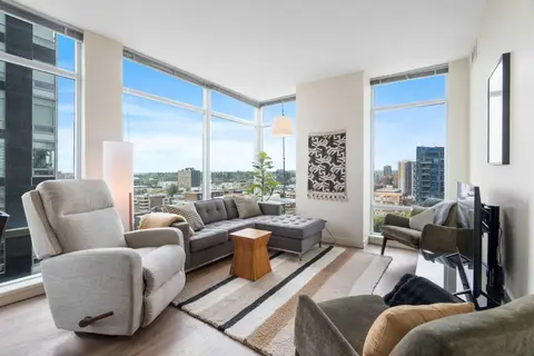 Unit 1405, 215 13 Avenue SW