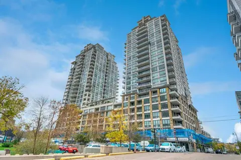 Unit 220, 222 Riverfront Avenue SW