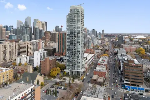 Unit 1903, 930 16 Avenue SW