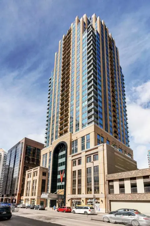 Unit 2108, 930 6 Avenue SW