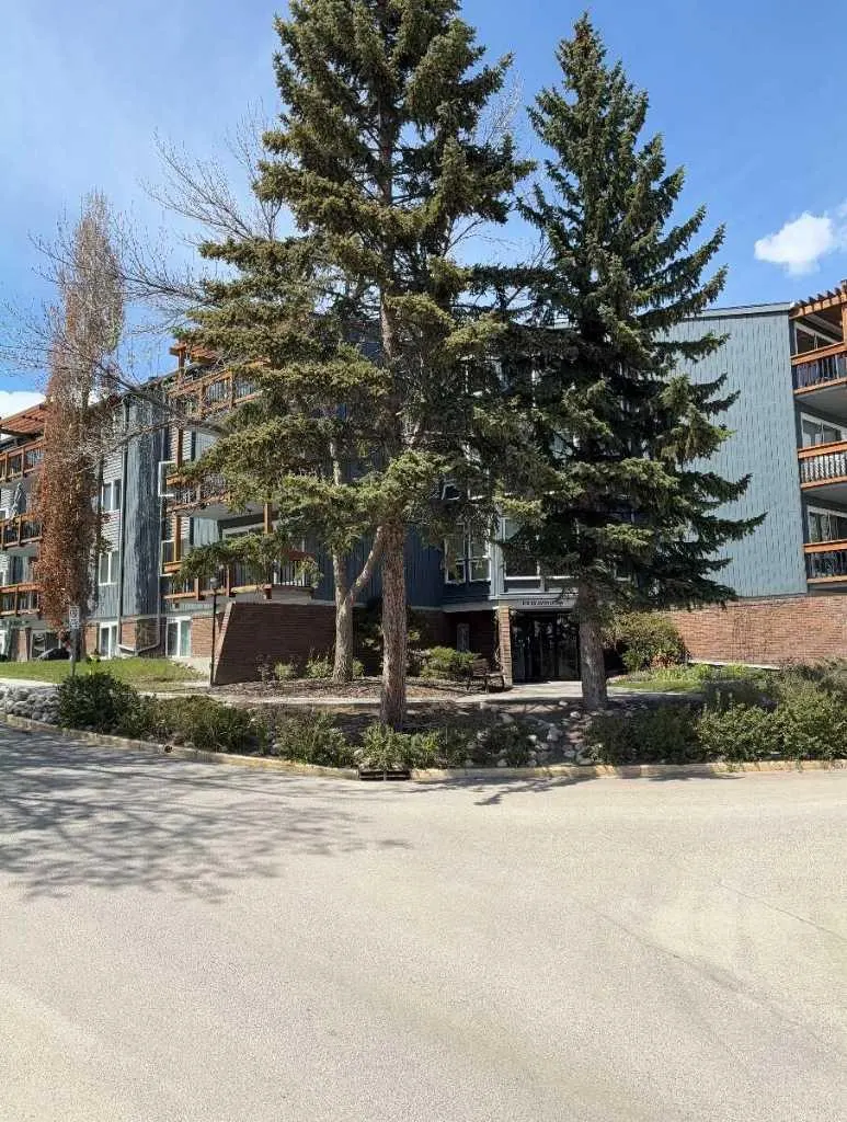 108, 816 89 Avenue SW, Calgary - photo 1