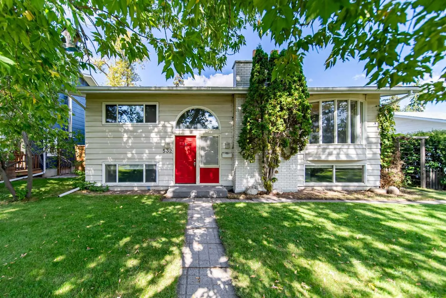 532 Willow Park Drive SE, Calgary - photo 1