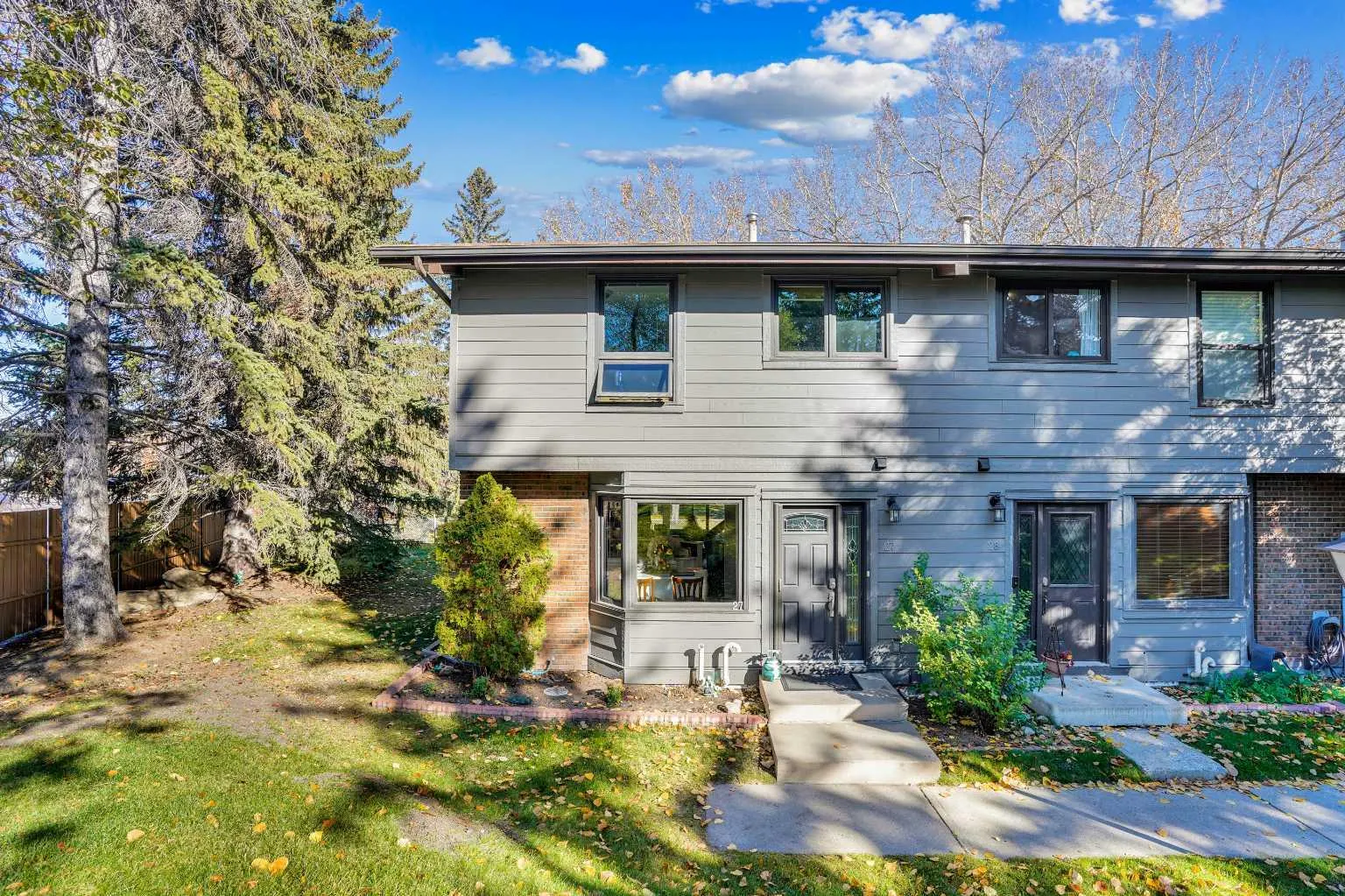 27, 10910 Bonaventure Drive SE, Calgary - photo 1
