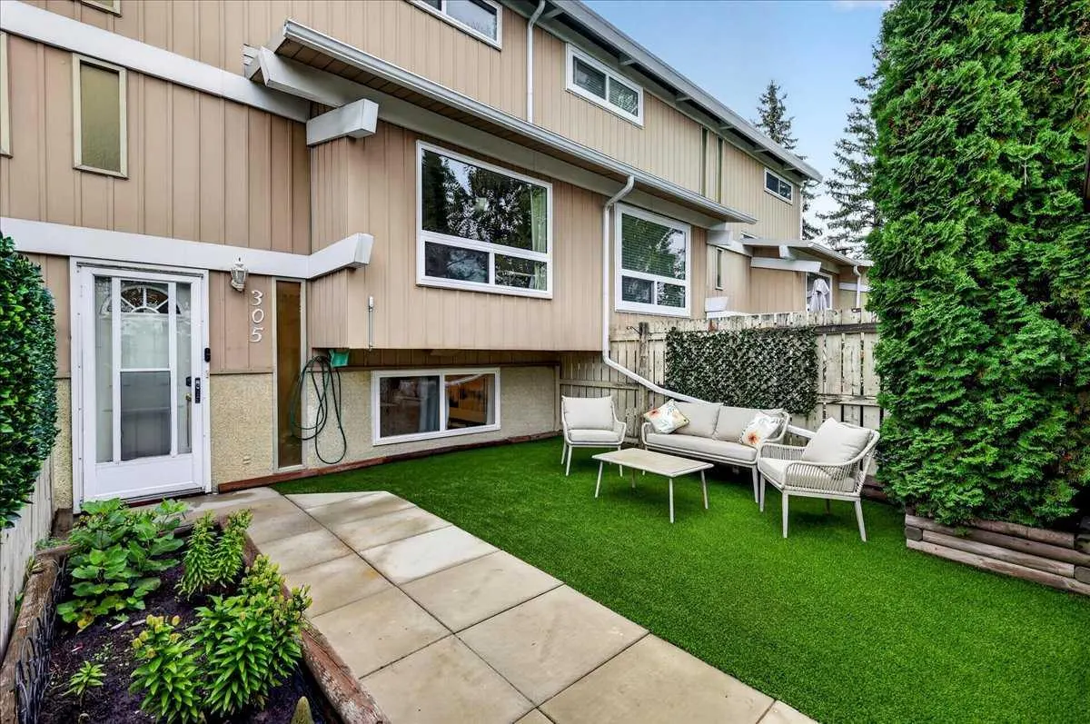 305, 11010 Bonaventure Drive SE, Calgary - photo 1