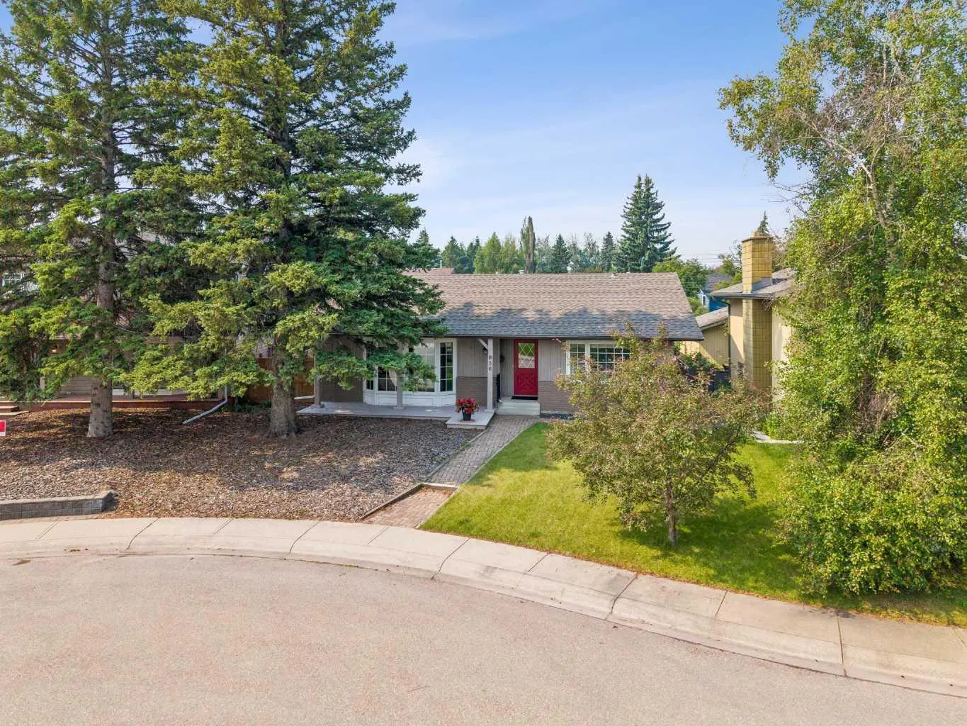 856 Lake Twintree Crescent SE, Calgary - photo 1