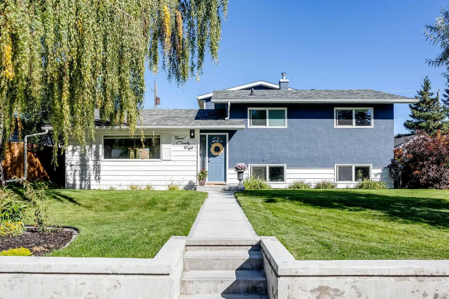 728 71 Avenue SW, Calgary - photo 1