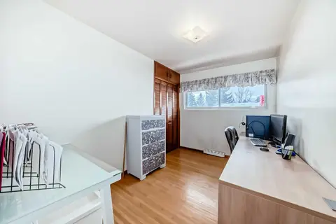 31 Fenton Road SE photo 14