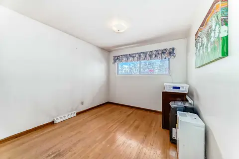 31 Fenton Road SE photo 17