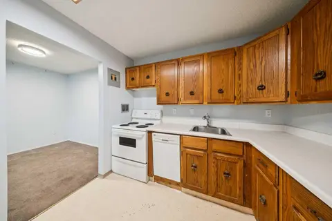 6310, 315 Southampton Drive SW photo 10