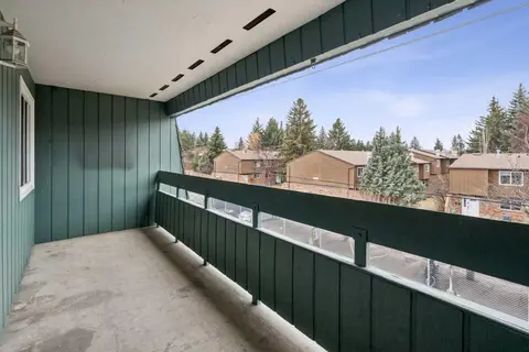 9302, 315 Southampton Drive SW photo 19