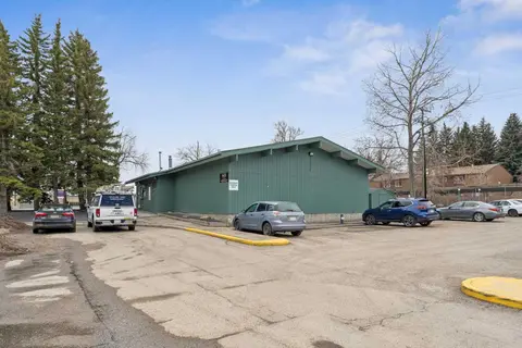 9302, 315 Southampton Drive SW photo 24
