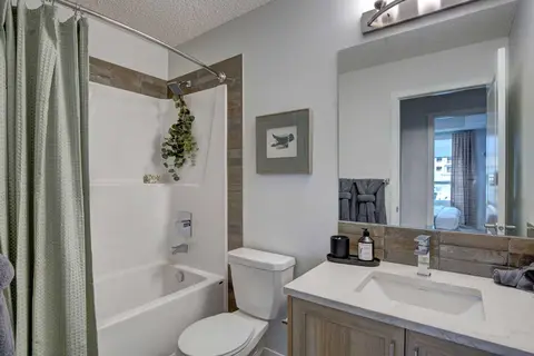 7111, 9400 Blackfoot Trail SE photo 27