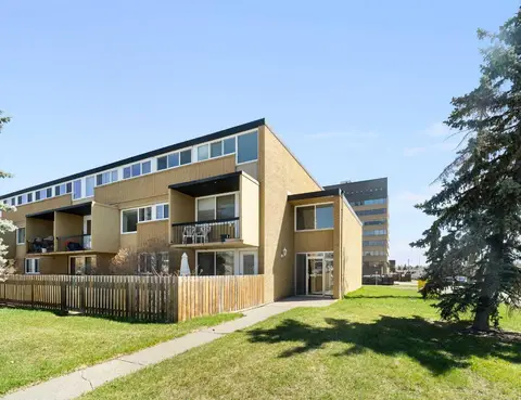 112, 7007 4A Street SW photo 2