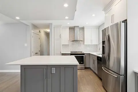 40 Henefer Road SW photo 10