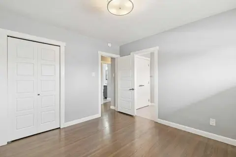 40 Henefer Road SW photo 13