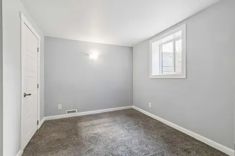 40 Henefer Road SW photo 23