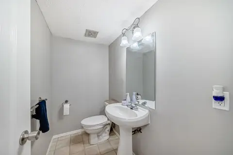 702, 9930 Bonaventure Drive SE photo 17