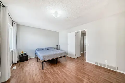 702, 9930 Bonaventure Drive SE photo 19