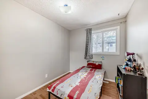 702, 9930 Bonaventure Drive SE photo 21