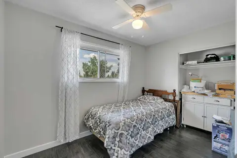 249 Acadia Drive SE photo 18