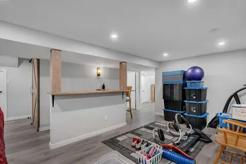 249 Acadia Drive SE photo 24