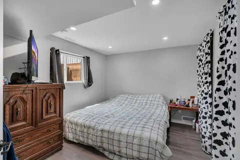 249 Acadia Drive SE photo 27