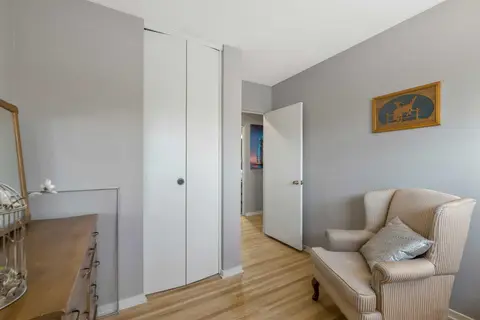 126 Springwood Drive SW photo 12