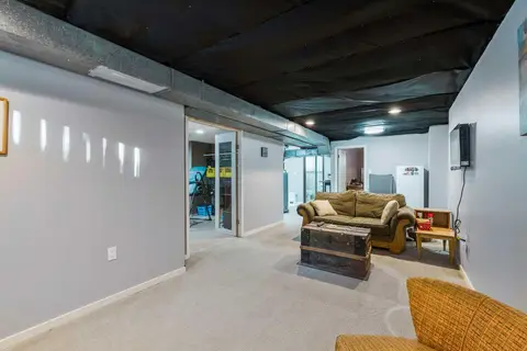 126 Springwood Drive SW photo 17