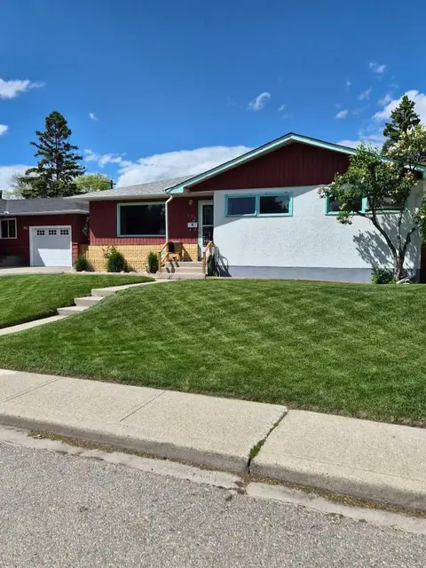 126 Springwood Drive SW photo 22