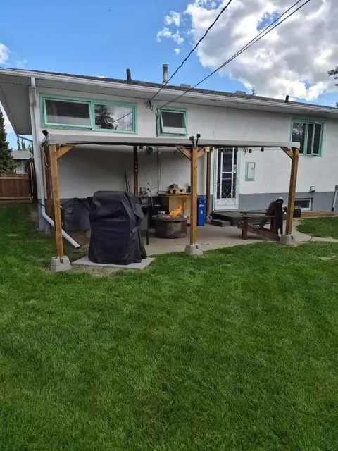 126 Springwood Drive SW photo 30