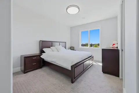 102 Malibou Road  photo 30