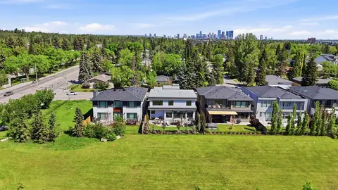 102 Malibou Road  photo 45