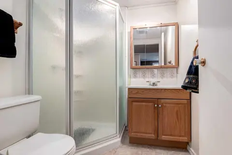 216 Cannington Place SW photo 25