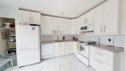 101, 1305 Glenmore Trail  photo 3