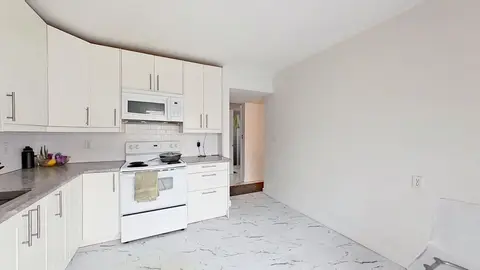 101, 1305 Glenmore Trail  photo 4