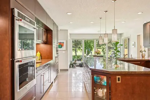 10931 Willowfern Drive SE photo 16