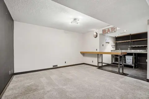 316 Canniff Place SW photo 36