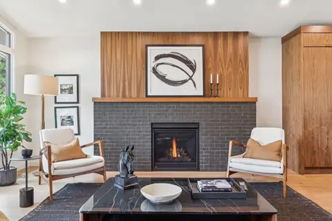 1311 Carlyle Road SW photo 12