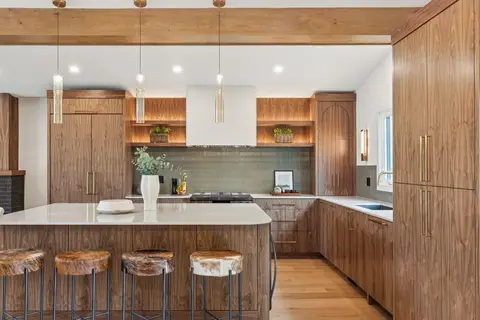 1311 Carlyle Road SW photo 15