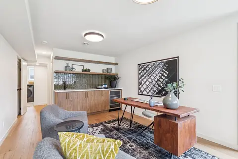 1311 Carlyle Road SW photo 33