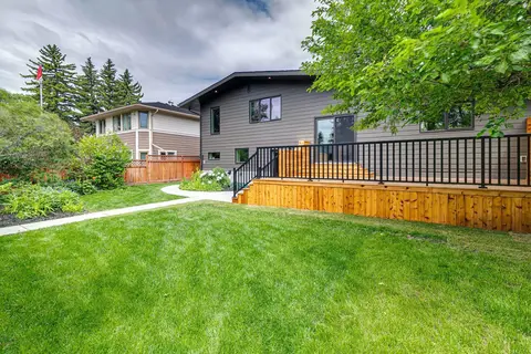 1311 Carlyle Road SW photo 45