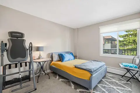 75D, 231 Heritage Drive SE photo 13