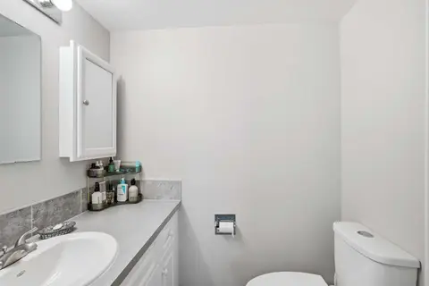 75D, 231 Heritage Drive SE photo 17