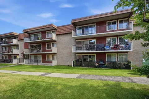 75D, 231 Heritage Drive SE photo 2