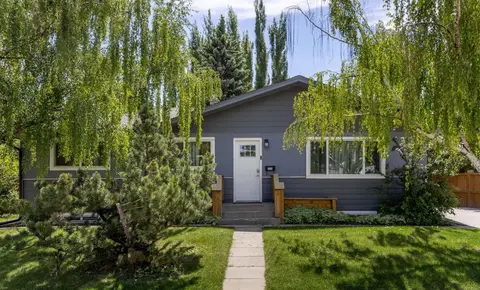 723 75 Avenue SW, Calgary